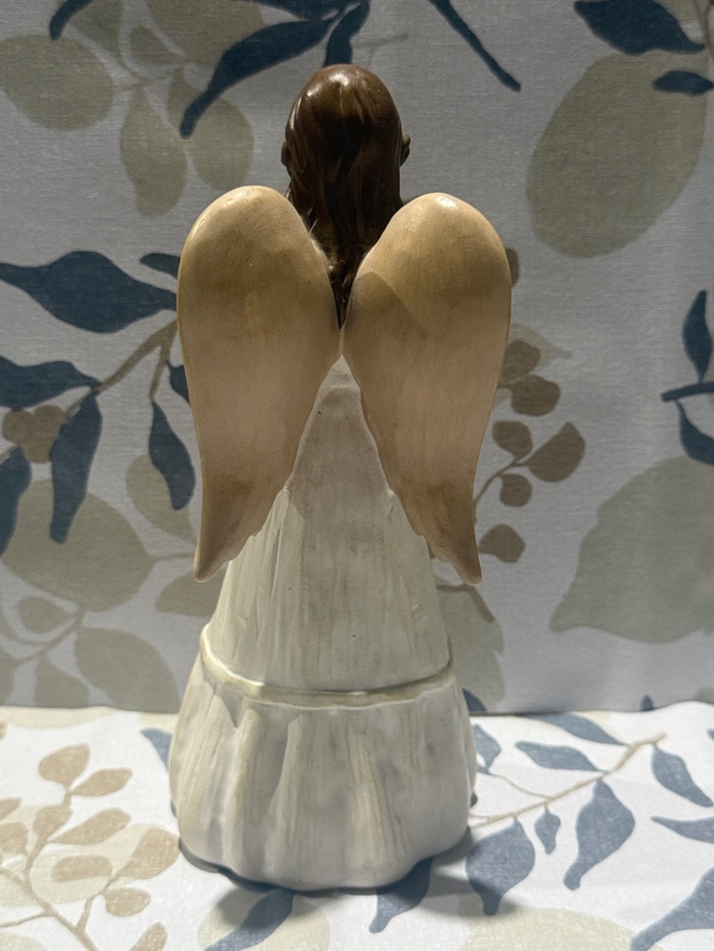 STORIEME Heartfelt Gifts & Sculptures Figurine - Chaos Coodinator- Cream Base - Picture 3 of 4
